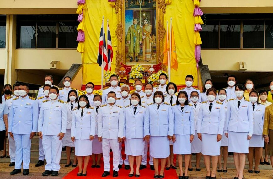 มหาวิทยาลัยสุโขทัยธรรมาธิราช จัดพิธีถวายพระพรชัยมงคลและถวายสัตย์ปฏิญาณ